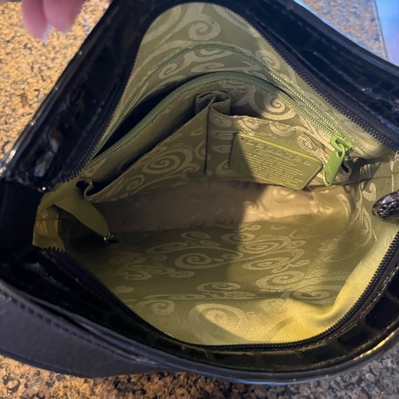 BRIGHTON black patent leather embossed Croc Sonny shoulder bag with organizer - Picture 6 of 16